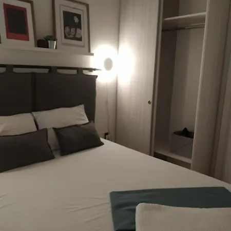 Cozy At Historical Center Apartman *